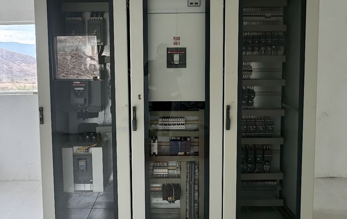Automatización de planta de triturado de piedra